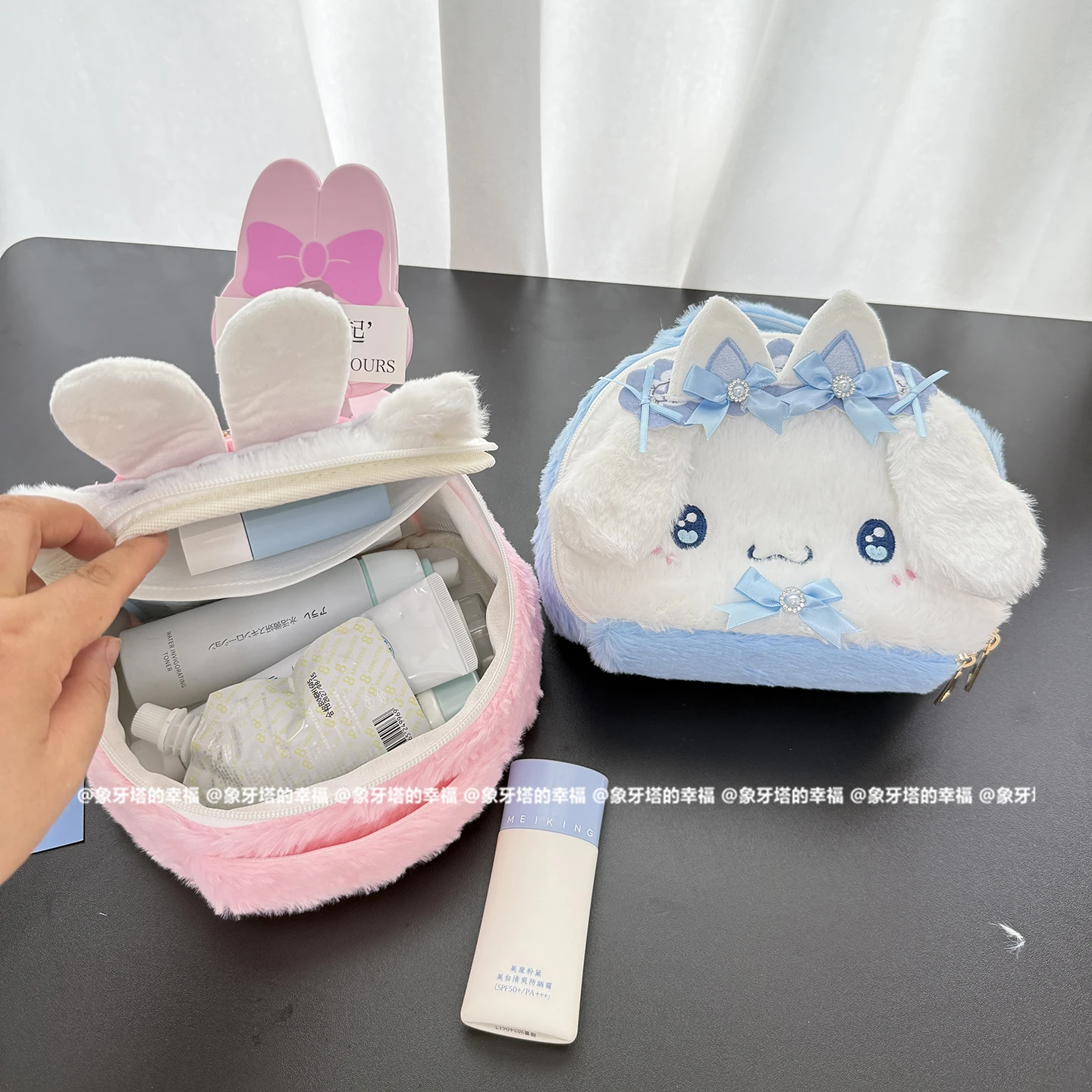 Urocza pluszowa kosmetyczka anime Hello Kitty Cinnamoroll Kuromi My Melody, miękka torba na kosmetyki do organizacji makijażu, pluszowa torba dla dziewczynki.