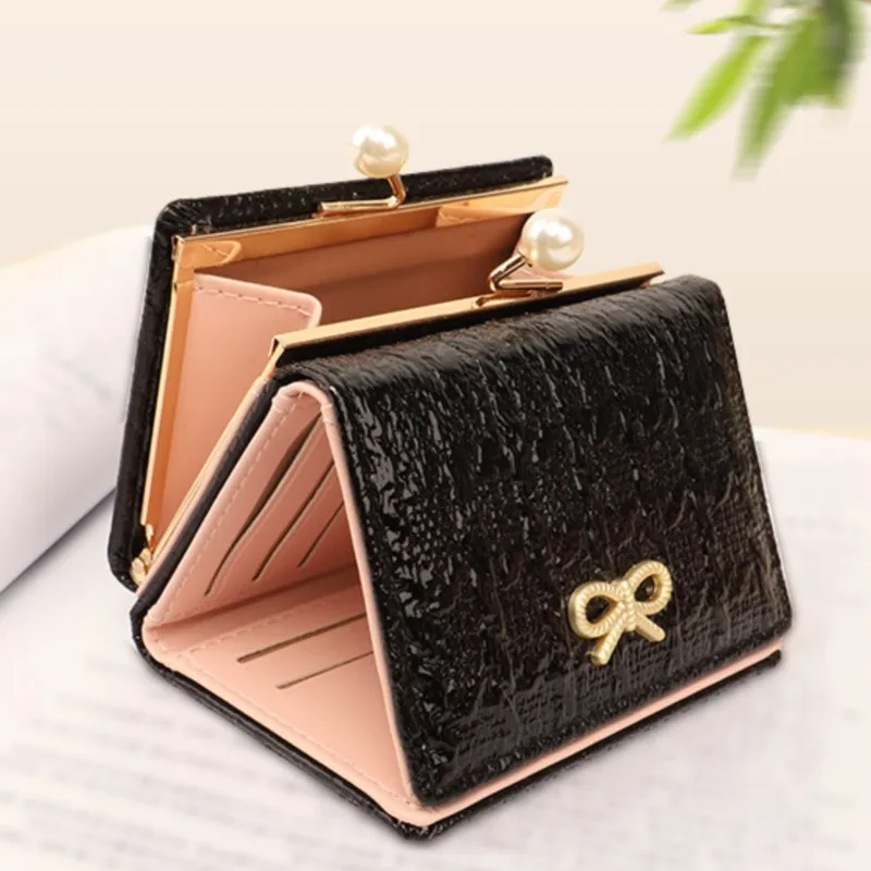 Cute Cartoon Butterfly Folding Wallet for Women Student Designer Card Case Coin Purse Female Billeteras Mujer Carteras