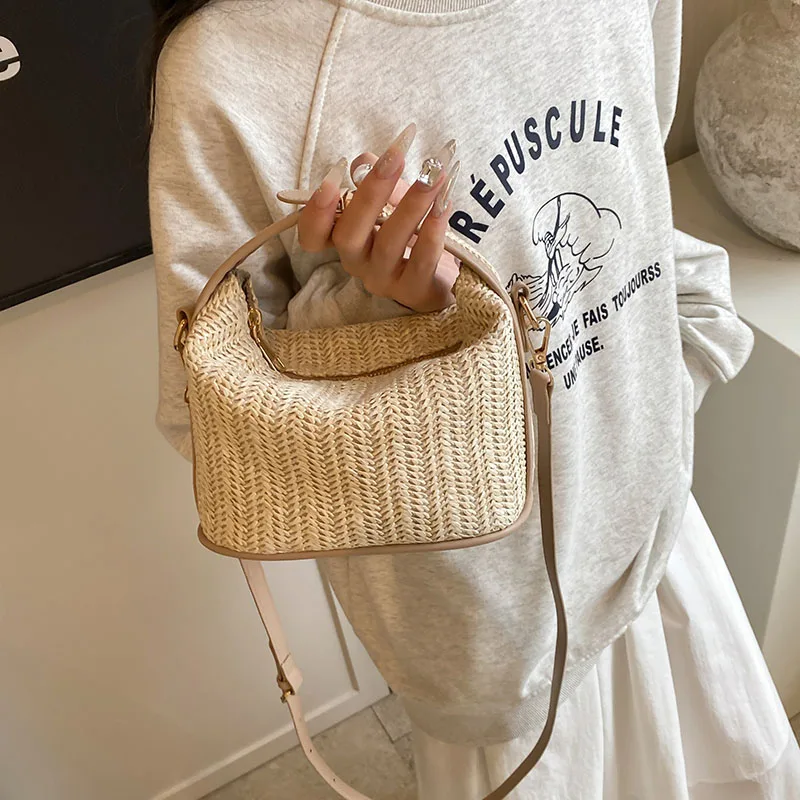 Youth Women Straw Handbag Casual Solid Color Beach Crossbody Bags Female Luxury Designer Shoulder Bag Sac De Luxe Femme