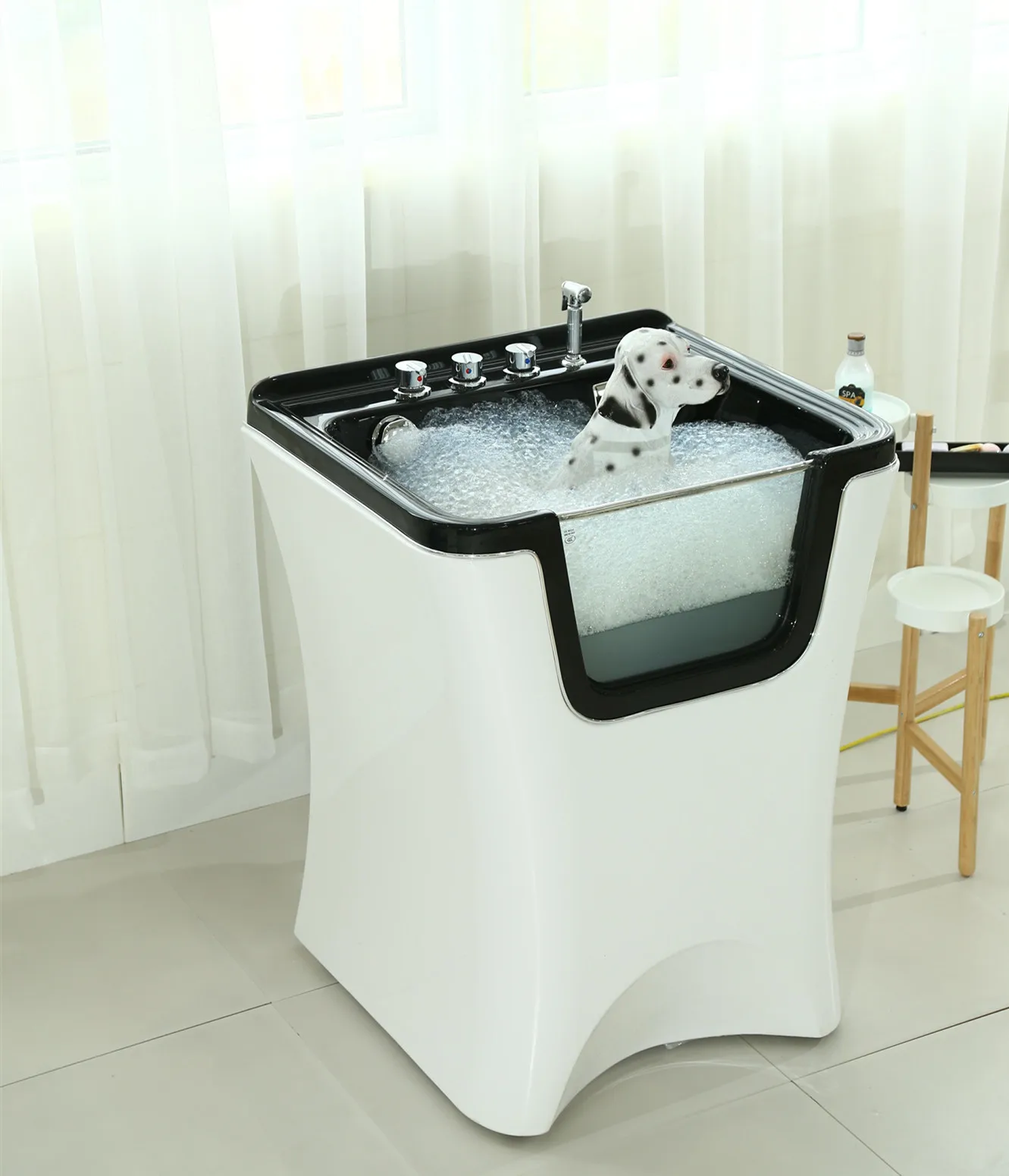 

Korea Modern Design Dog Grooming Bath Tub CE & ISO9001 Certified with Massage Function and Drainer Accessory for Bathroom Use
