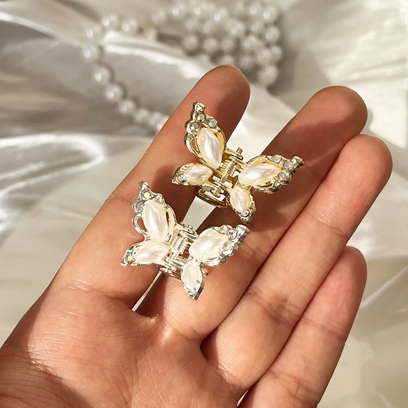 

Butterfly Hair Clip Female Side Mini Bangs Small Size Atmospheric Effect High-end Hair Clip Diamond Studded Hair Accessory