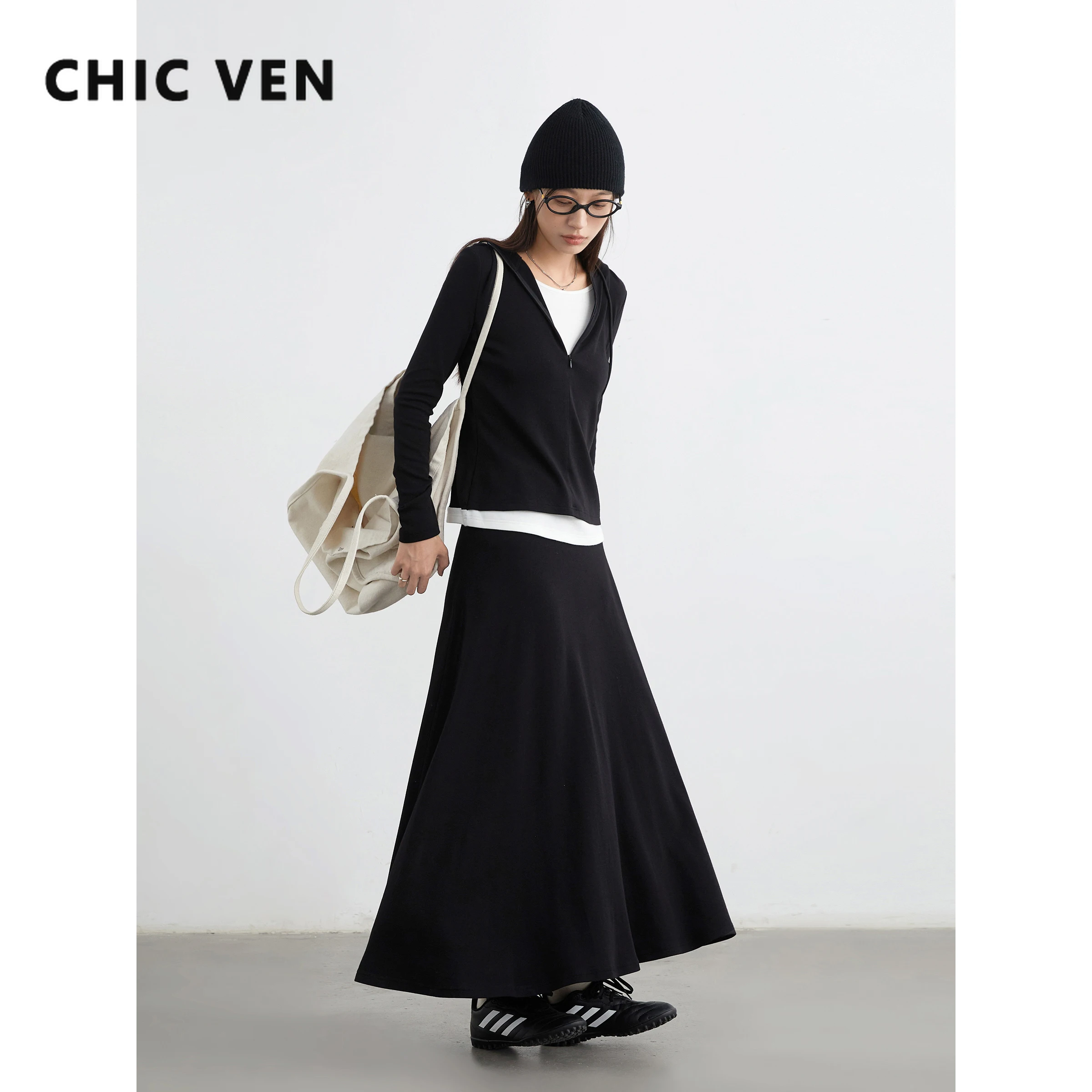 

CHIC VEN Женские комплекты платьев Корейский повседневный однотонный комплект из двух предметов с капюшоном Женские пуловеры Большая полуюбка Комплект весна-осень Новинка 2025 г.