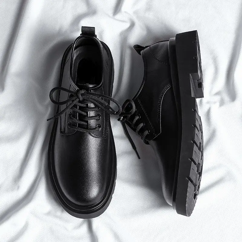

Черные кожаные туфли с круглым носком для мужчин, лоферы для взрослых, распродажа, роскошная социальная обувь по низкой цене в стиле ретро 2025 года, легкая мужская повседневная обувь