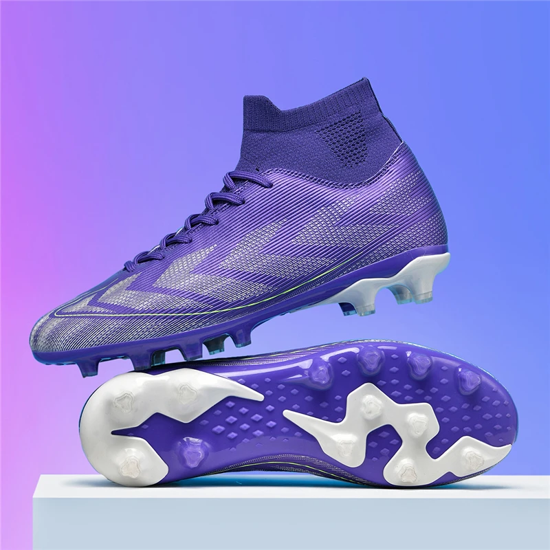 A pair of children's four-season leather upper high-top long-stud wear-resistant football shoes, sizes 34-46，YZ-2609