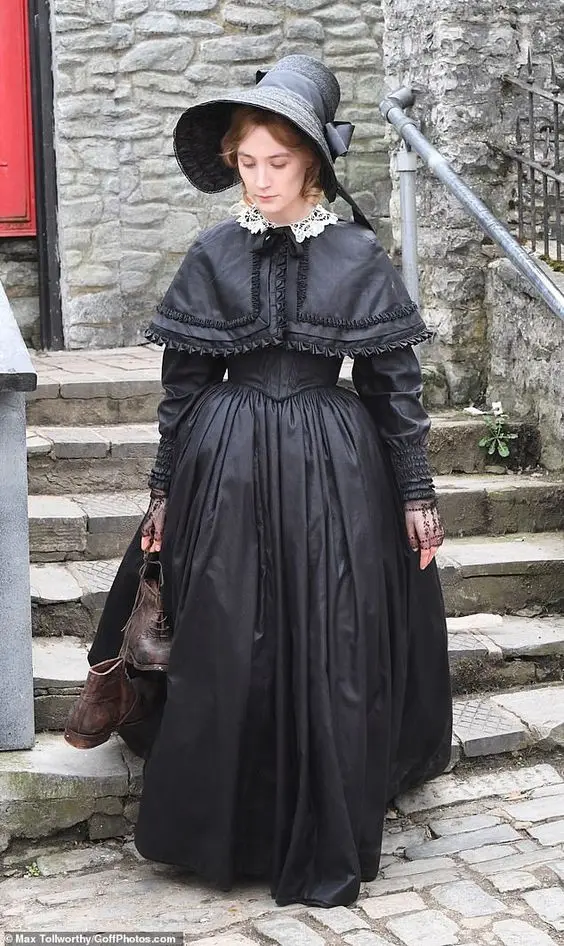 Victorian Black Bishop Sleeves Vintage Civil War Southern Belles Dress and Shawl Set Renaissance Costume Mourning Dress