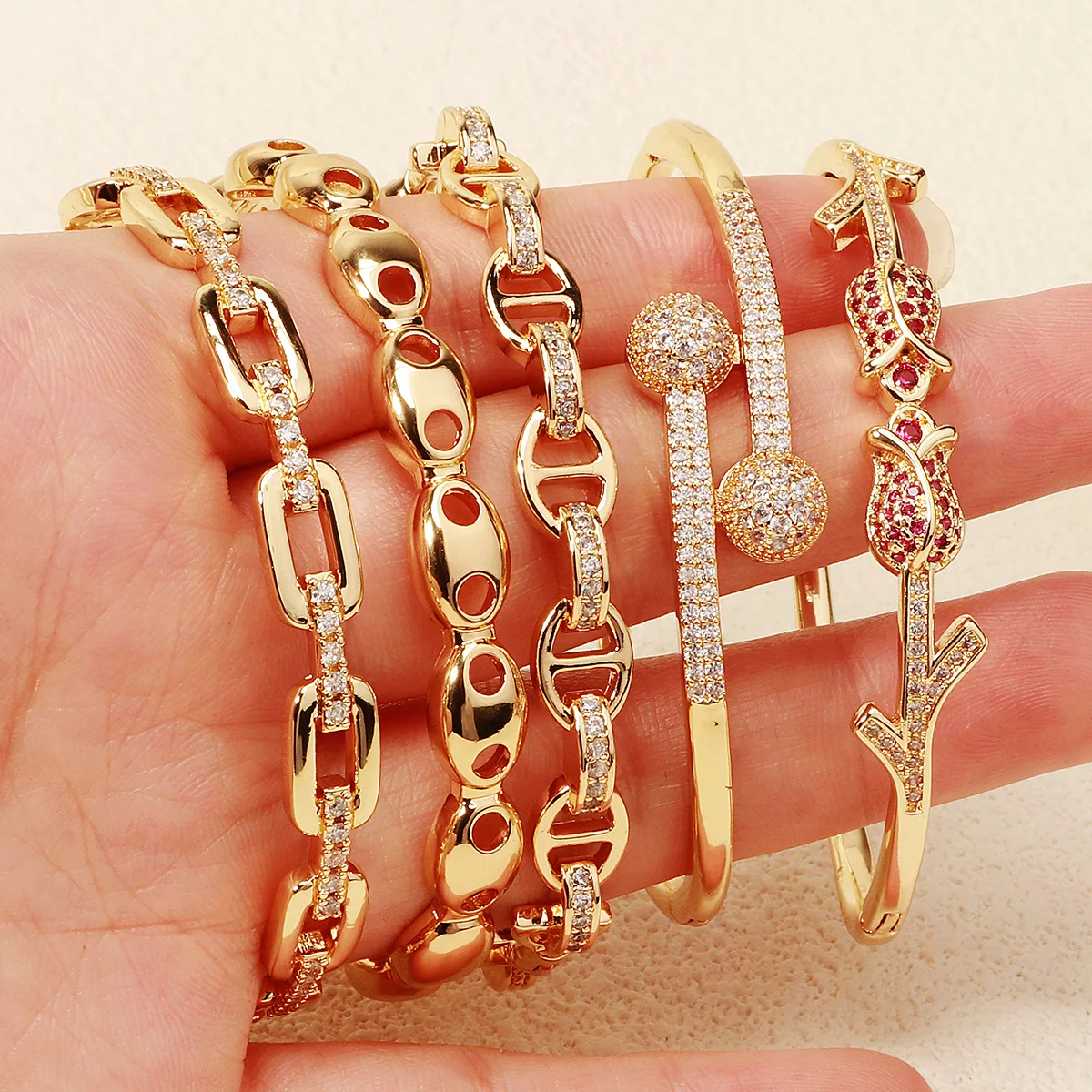 Fashion Stainless Steel Women's Bracelet Trendy Buckle Sparkling Rhinestone Bangles Daily Handicraft Jewelry Accessories