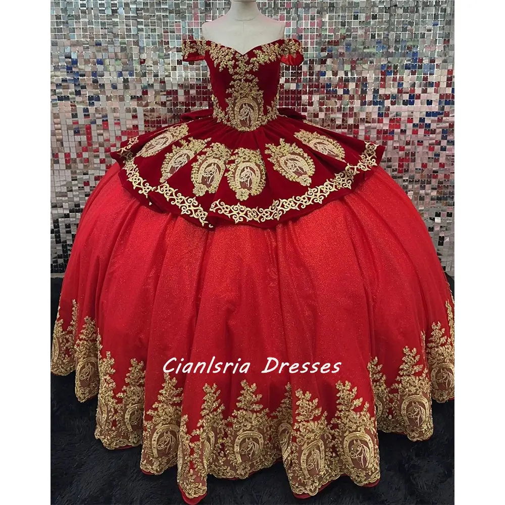 

Red Velvet Ruffles Bow Quinceanera Dresses Ball Gown Off The Shoulder Gold Appliques Corset Sweet 15 Vestidos De Quinceañera