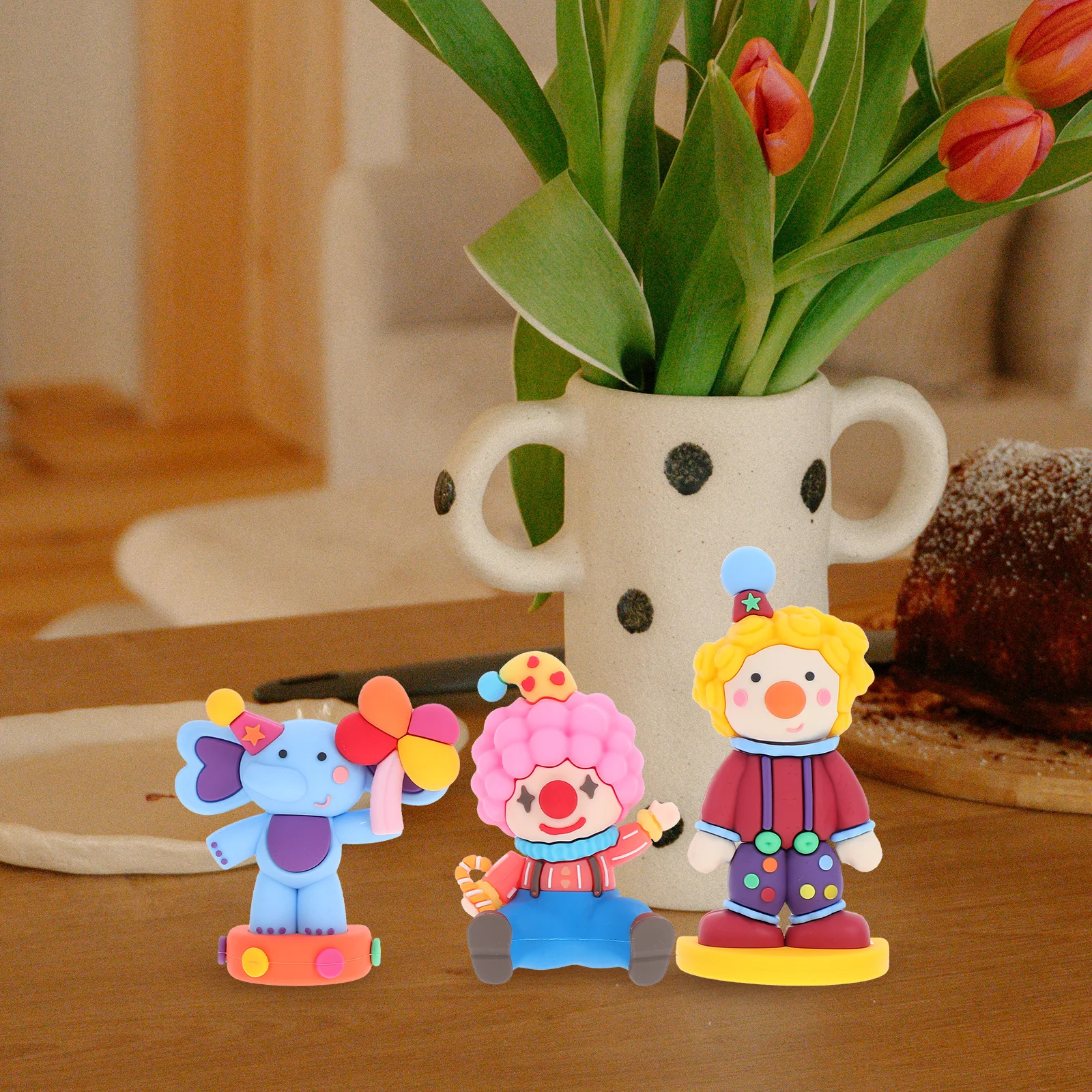 

3pcs Mini Clown Figurines Small Statue Desktop Decor Cake Garden Landscaping Ornament House Decoration Tabletop Miniature