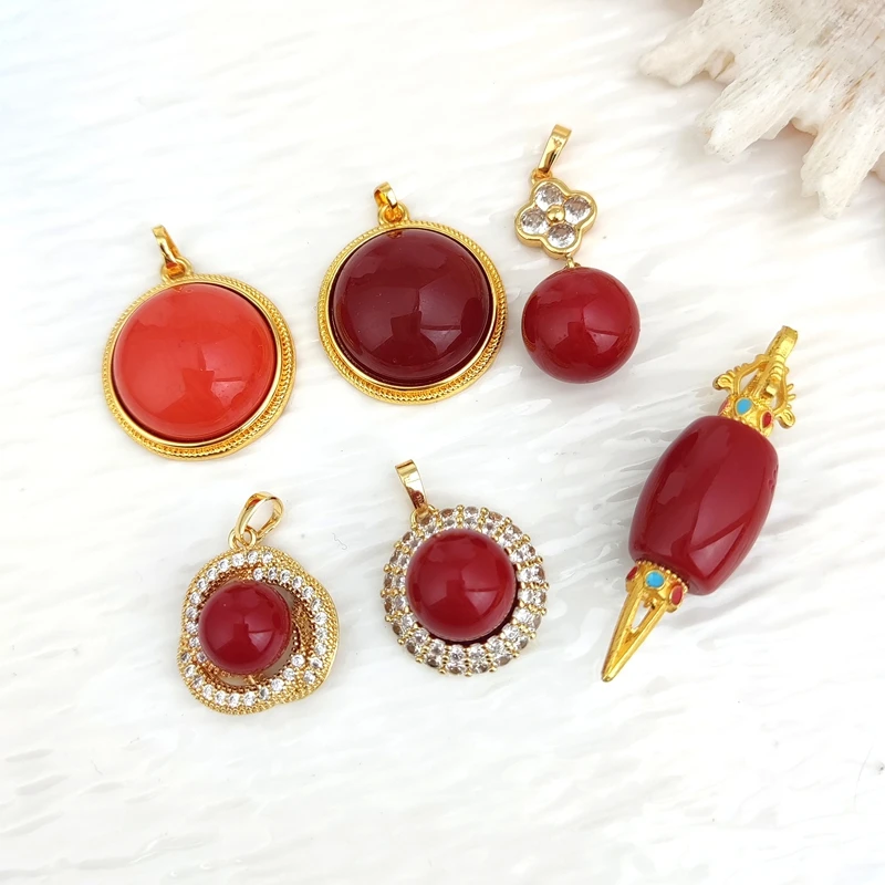 絶妙なファッションジュエリーゴールドメッキ真鍮天然石サンゴチャームペンダント女性のための DIY ジュエリー作成用品