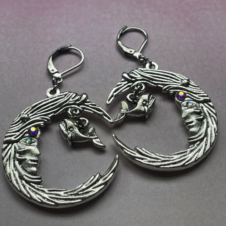 

New Flying Whale and Moon Goddess Crescent Star Celestial Psychic Charm Novelty Unique Earrings Suitable for Women Gifts for Her