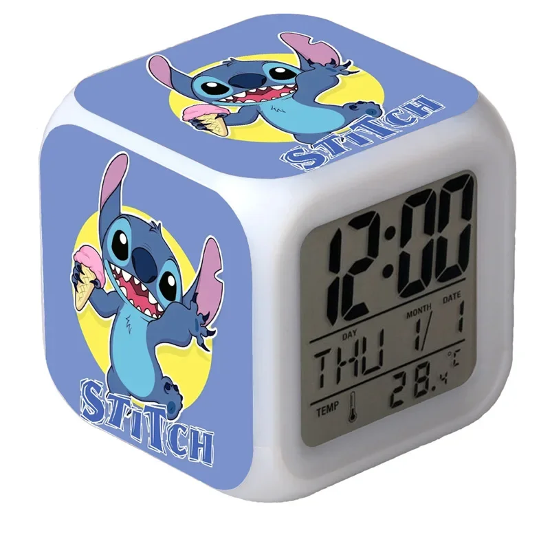 Disney Original Lilo & Stitch Cartoon Cute Alarm Clock Stitch Anime Figure LED cambia colore luce digitale regalo di compleanno per bambini