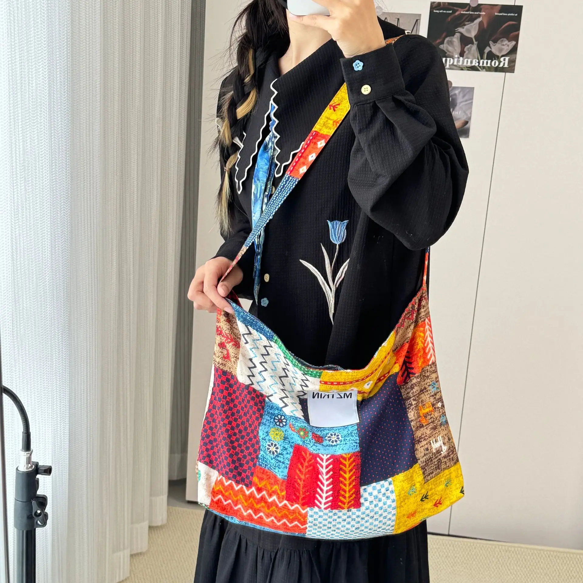 

Ladies' Shoulder Bags Ethnic Style Trendy Personalized Fashionable Versatile Crossbody Bag High-quality Luxury Brand Canvas Bag