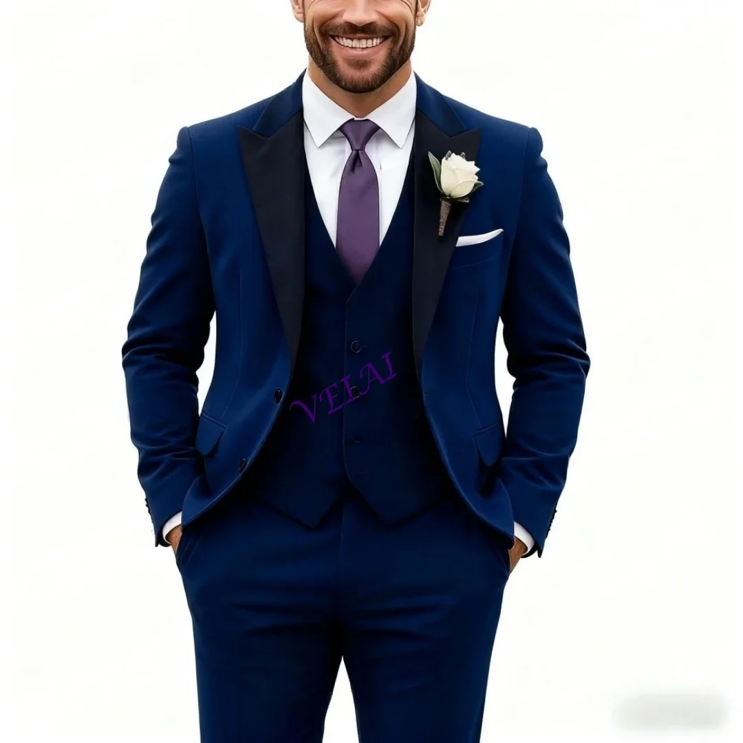 

CustomizedMen's Formal Purple Velvet Tuxedo 3-Piece Suit Black Wedding Groomsmen Best Man Ceremony Party Ball Smocking for Busin