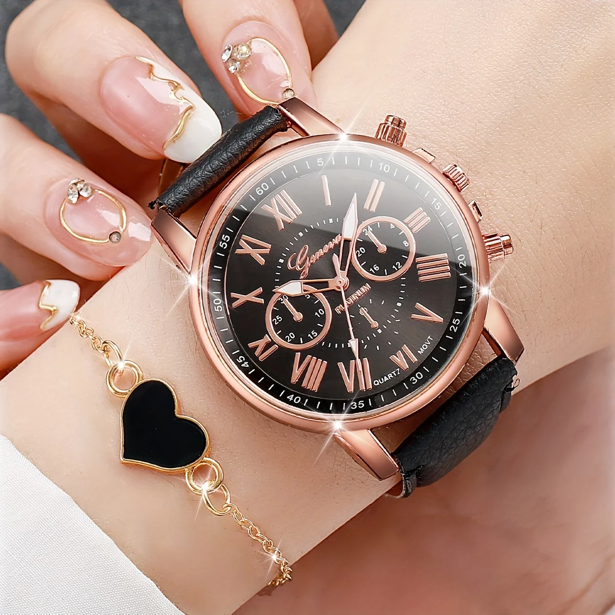 4 Piece Set Black White Fashionable Simple Temperament Couple Watch Quartz Leather Watch Strap Heart-shaped Bracelet Accessories