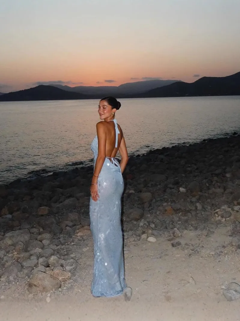 Modisches Neckholder-Abendkleid Ärmellos Figurbetont Sexy Hochgeschnitten mit Ausschnitten Elegantes Rückenfreies Glänzendes Paillettenkleid Einfarbiges Langes Kleid
