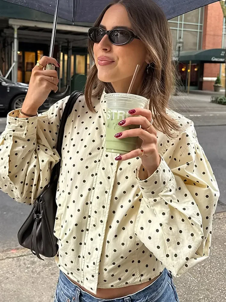 

Polka Dot Beige Thin Short Jacket Women Autumn New Stand Collar Zipper Long Sleeve Coat Lady Streetwear Fashion Casual Outerwear