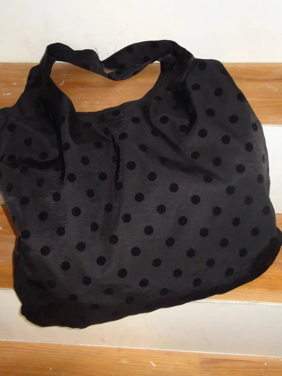 大容量水玉ハンドバッグ トレンドの和風 かわいい水玉模様 シングルショルダー キャンバスバッグ 若者向け ショッピングバッグ