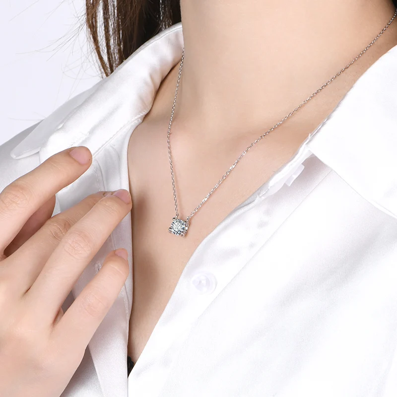 CHARMING Classic Worthy Round 1.0CT Moissanite Necklace 925 Sterling Silver for Women Daily Jewelry Gifts Engagement Anniversary