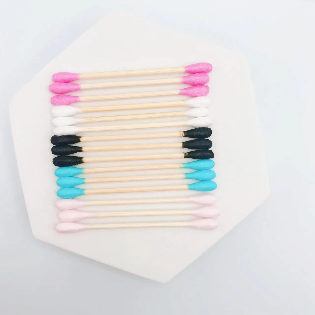 200/400PCS Pack Double Head Cotton Swab Women Makeup Cotton Buds Tip Medical Wood Sticks Nose Ears Cleaning Health Car