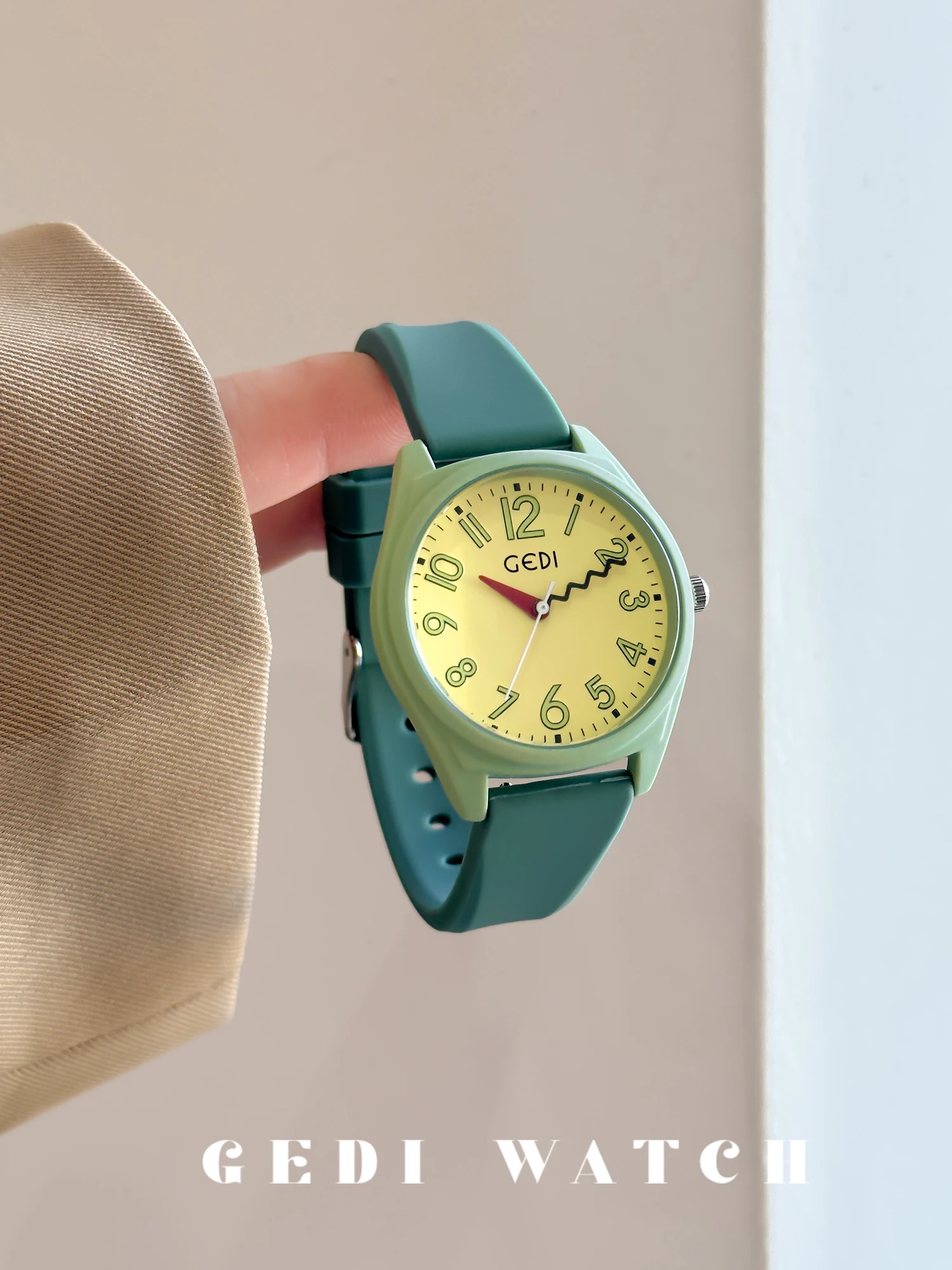 Elegante dameshorloges, 2025, nieuwe luxe hoogwaardige siliconen dameshorloges, hoogwaardige geselecteerde horloges, cadeaus voor vrouwen