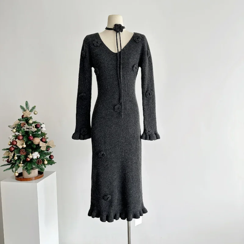 French V-neck Elegant Knitted Dress Female Wool Blended Long Sleeve Sweet Fashion Korea Knitwear Vintage Women Black Long Dress