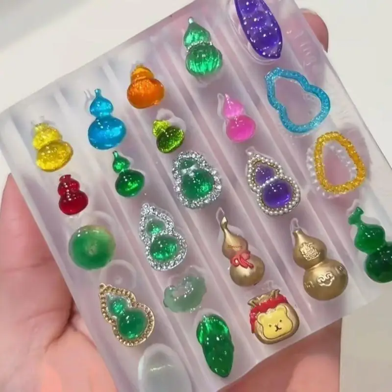3D Silicone Nails Mold DIY Nail Art Decorations Calabash Design Manicure Transparent Templates For Nails Jewelry Crafts