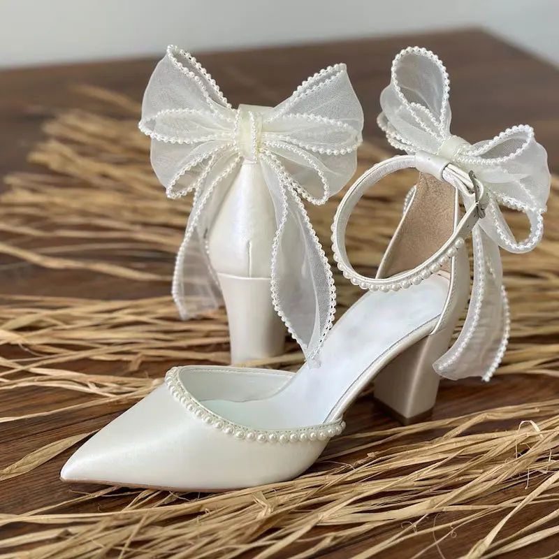 Size 35-43 Women's Ivory Satin Pearl Bow Block Heels 2026 Pointed Toe Ankle Strap Wedding Bridal Shoes for Party Prom