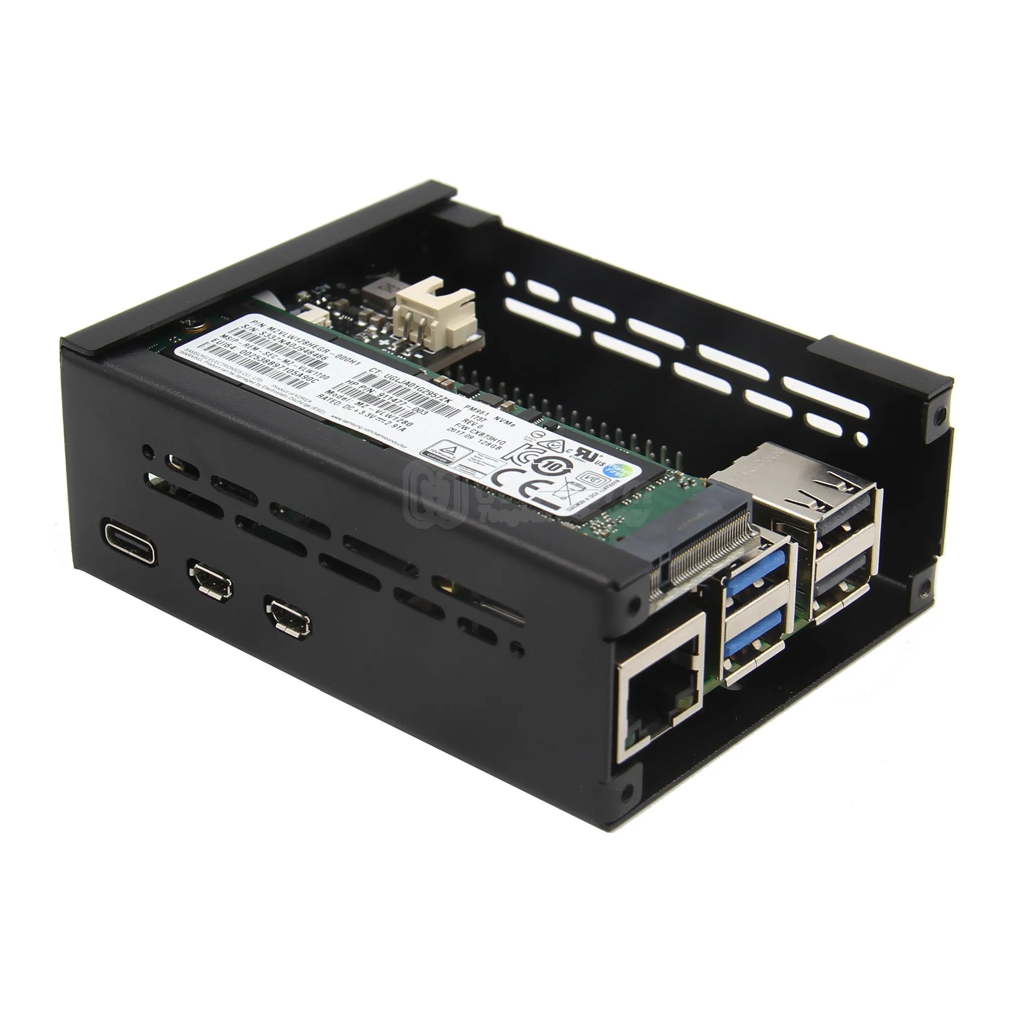 Geekworm Metal Case P579-V3 for Raspberry Pi 5 & PCIe M.2 NVMe SSD Shield X1000 / X1001 / X1003 / X1004 (NOT Support X1002 !!!)