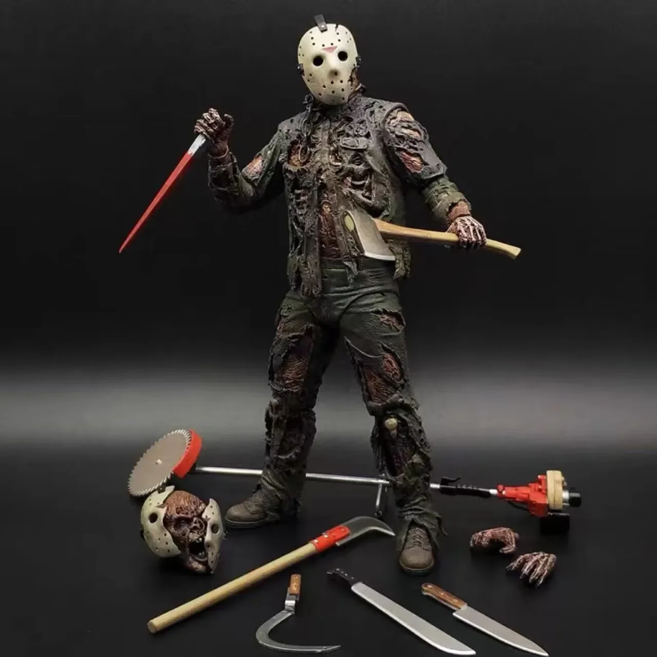 NECA الجمعة 13th الشكل اللعب فريدي جيسون فورهيس الدم عمل الشكل جيسون تحصيل نموذج هدايا عيد الميلاد والهالوين