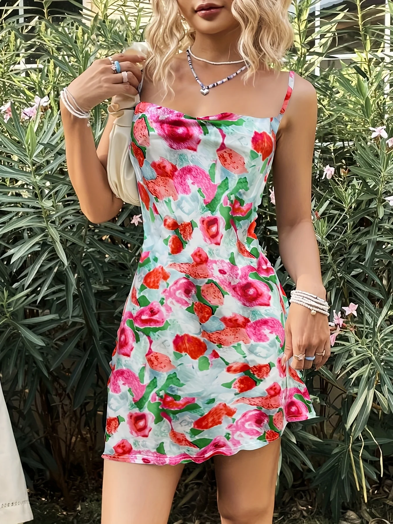 Vestido Mini de Tirantes Finos con Estampado Floral Multicolor para Mujer, Estilo Veraniego, Casual, para Vacaciones en la Playa o Fiestas