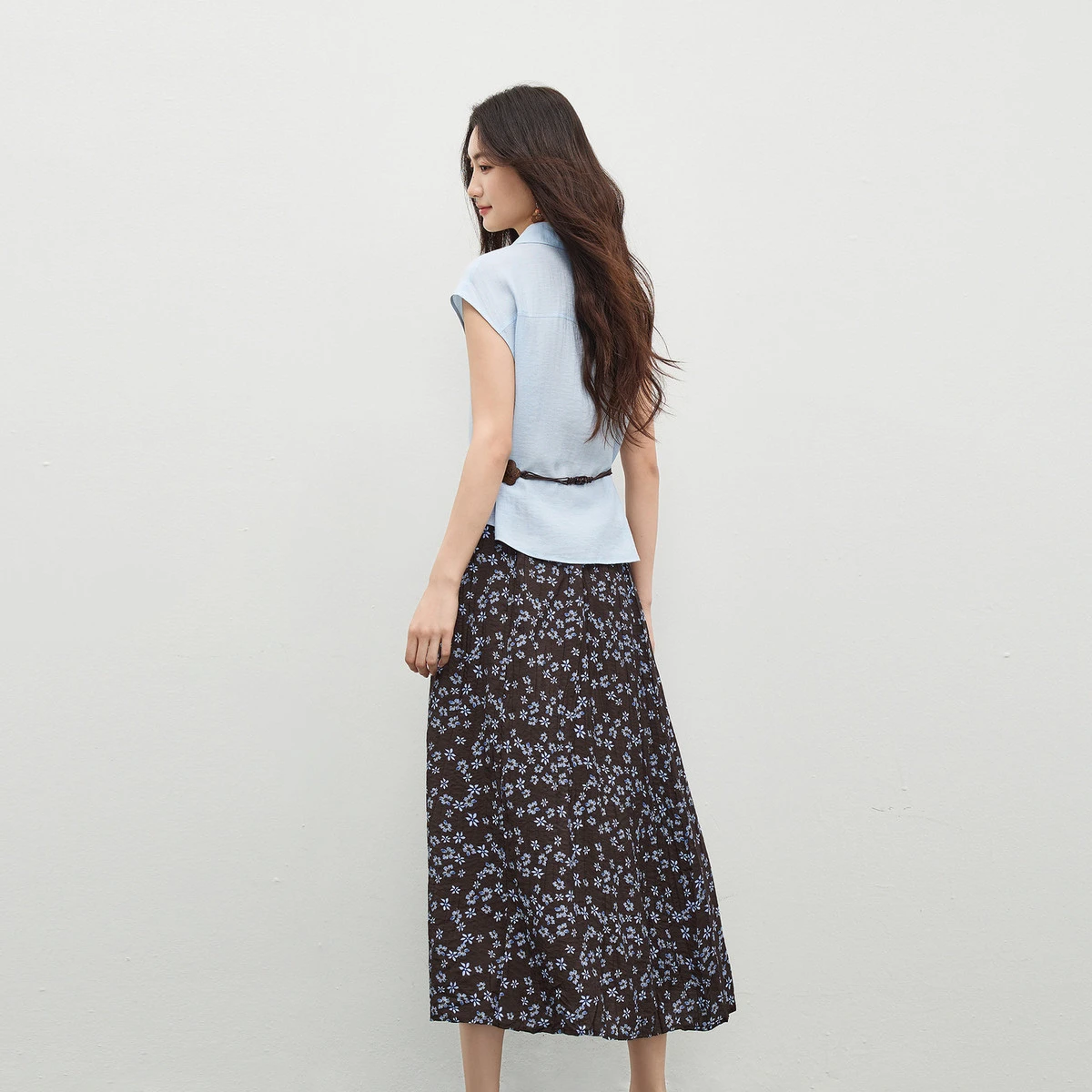 SENTUBILA Women's Fashion Casual 2 Piece Matching Set Loose Lapel Collar Short Sleeve Shirt Pleated Print A Line Skirt 162ZK6037