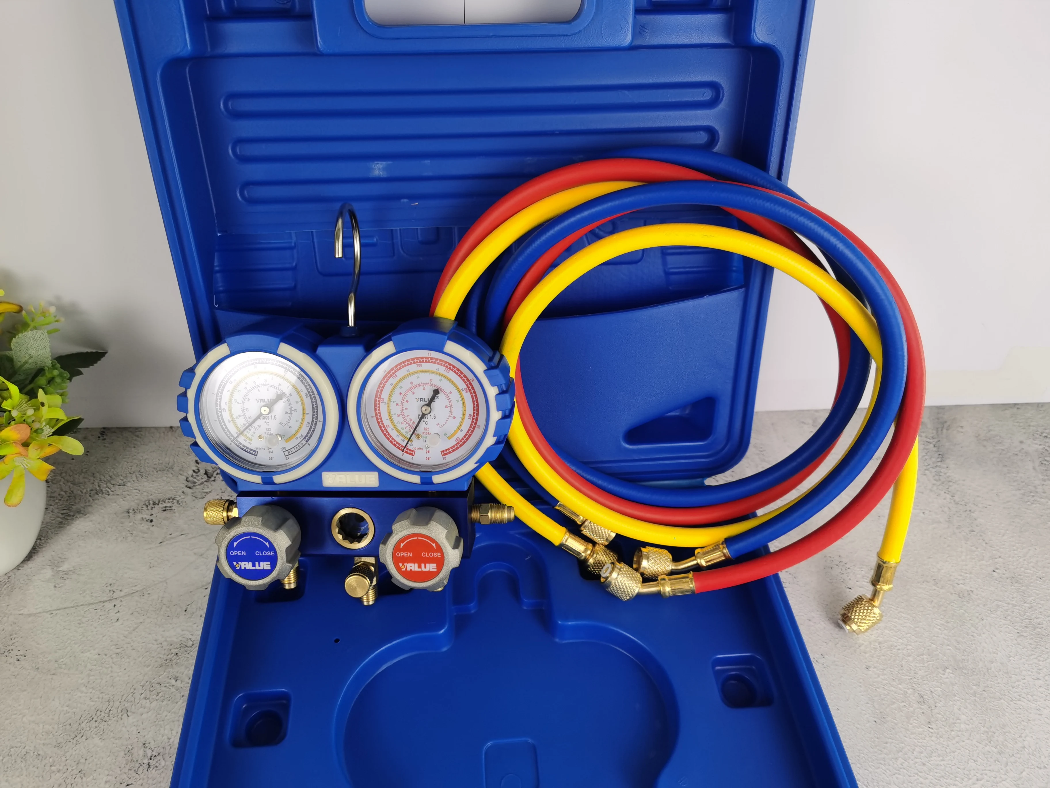 Anti-collision Accurate Dual Manifold Gauge VMG-2-R22-B