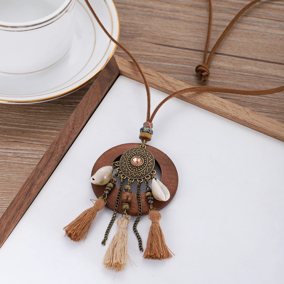 Retro Ethnic Round Wooden Long - Ethnic Fashion Wear For Women 评论和价格