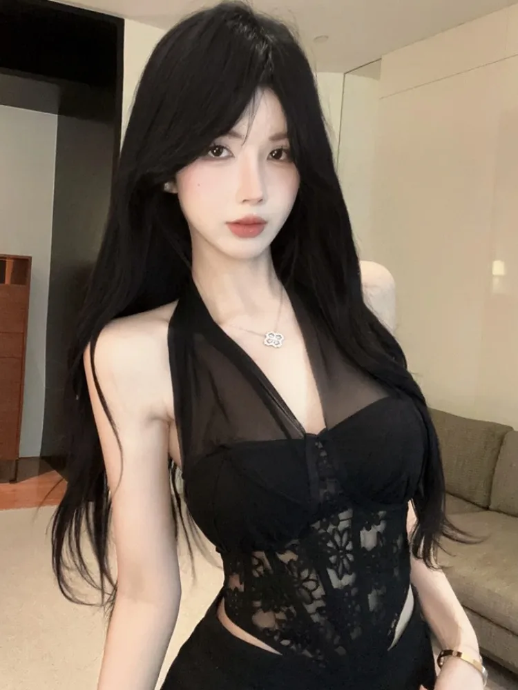 

Sexy Lace Cross Neck Vest Women's Summer New Hollow out Short Top V-Neck Splice No-Waist Design Polyester Fiber Citywalk