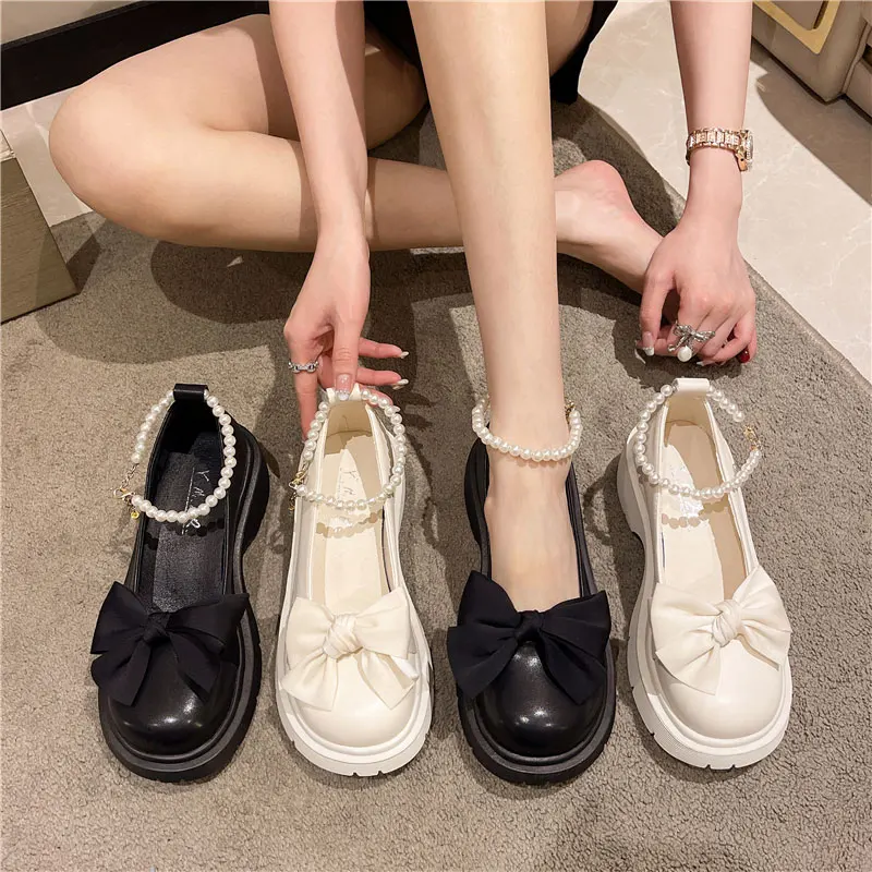 Women Shoes Autumn Female Footwear Bow-Knot Pearl Decorateion White Sneakers Oxfords Fall New Dress Butterfly Beading Leather