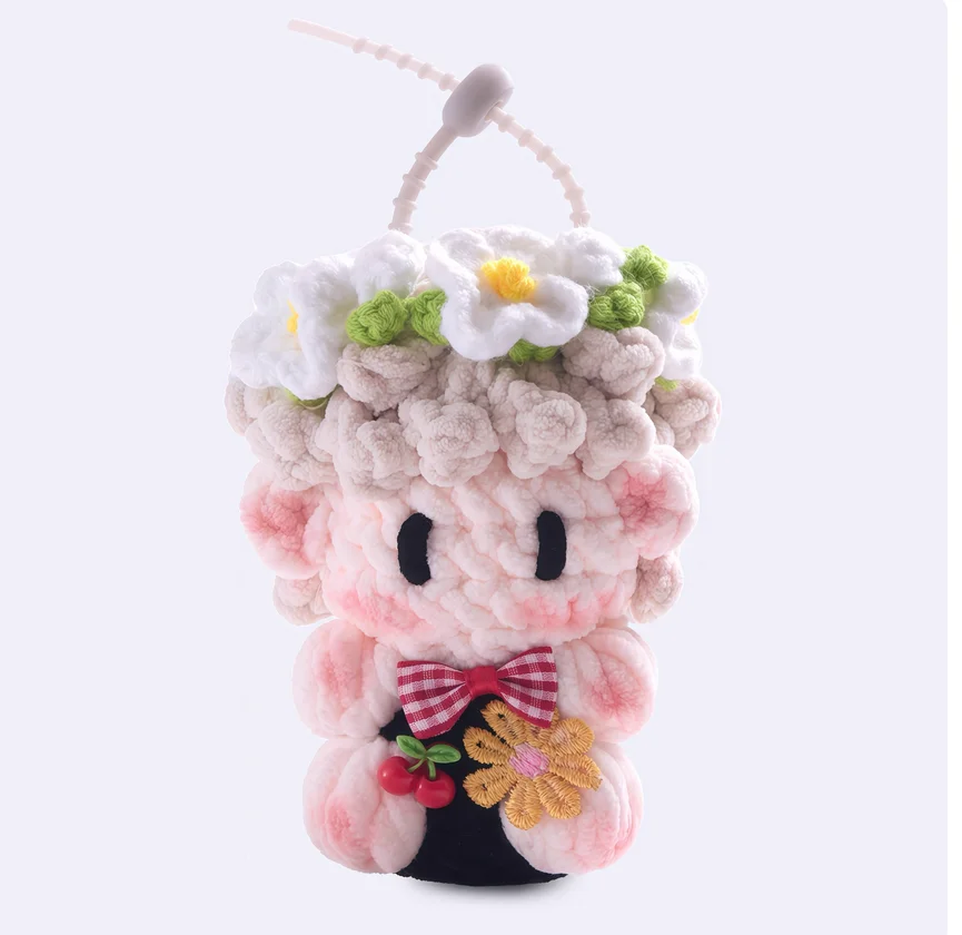 Handmade crocheted plush toy keychain, concert support merchandise, and accessory kit.