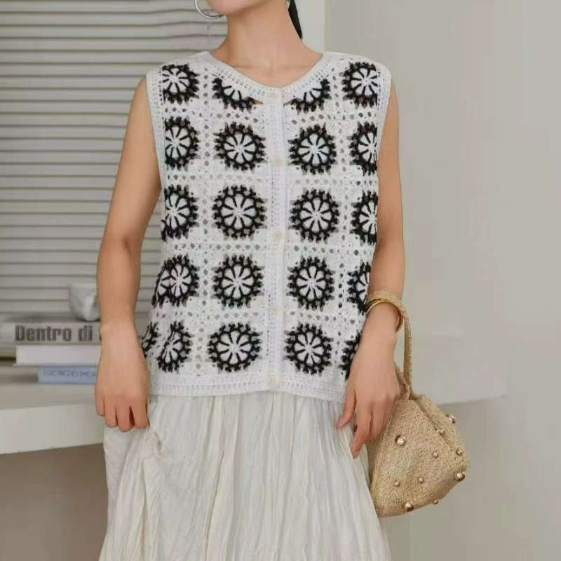 

Жилет-топ без рукавов с пуговицами в стиле Granny Square, вязаный крючком, женский, весна-лето 2026, винтажный, в стиле фейрикор, коттеджкор, бохо