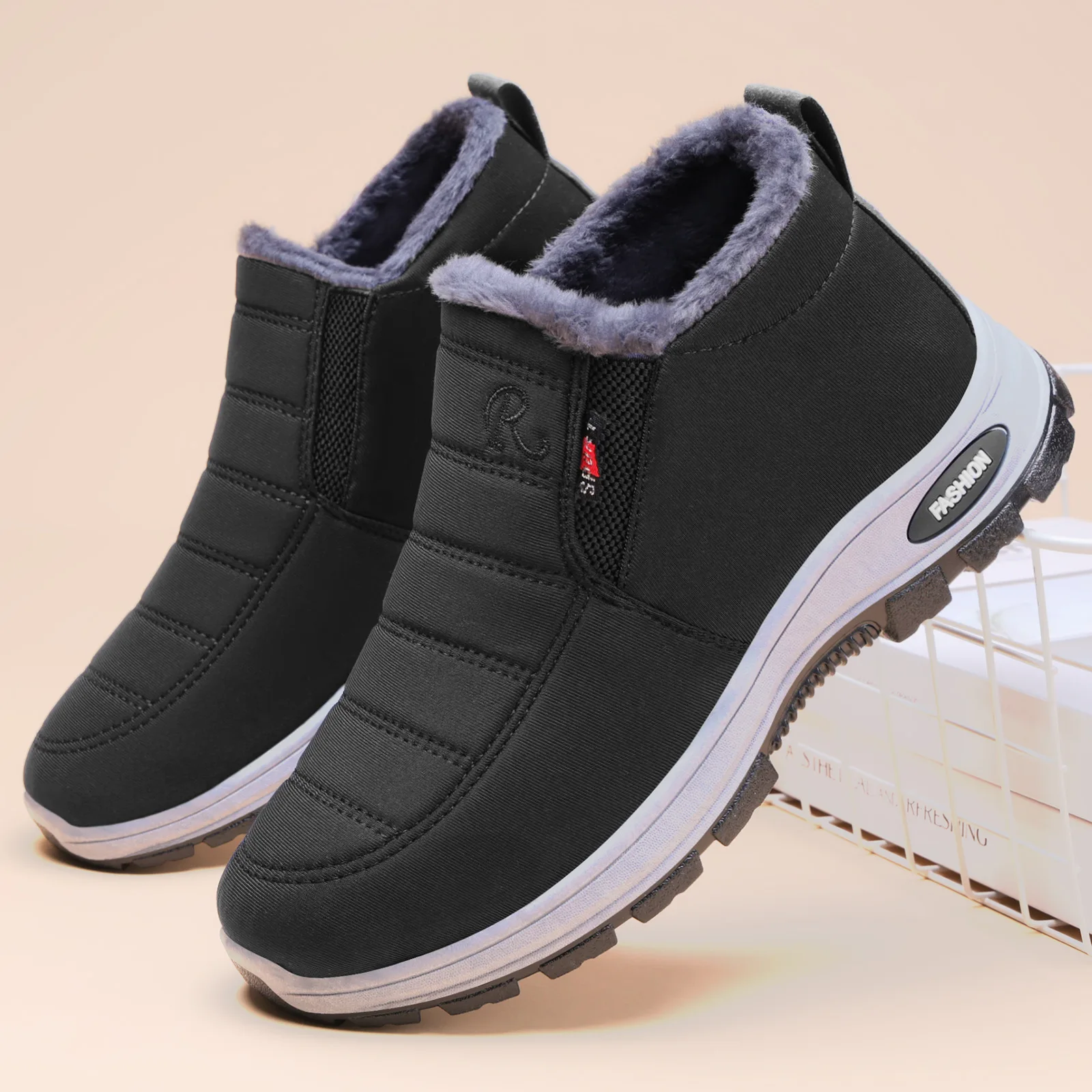 

Men's Winter Thick Bottom Fluffy Lined Snow Boots Large Size Couple Short Boots Cotton Shoes PU Leather Comfortable Winter Boots