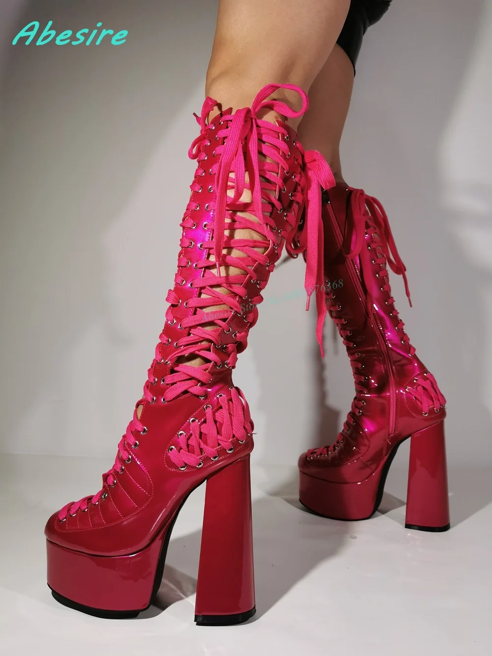 

Cross Tied Rose Pink Patent Leather Boots Round Toe Platform Chunky Heels Patchwork Zipper Women's Boots Spicy Girls Shoes 2026
