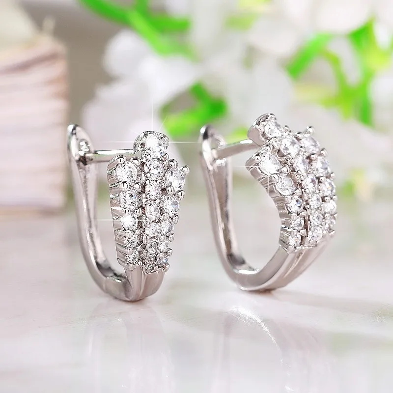 2026 Trendy U Shape Hoop Earrings Female Daily Wearable Accessories with Dazzling Zirconia Fashion Engagement Jewelry Gift