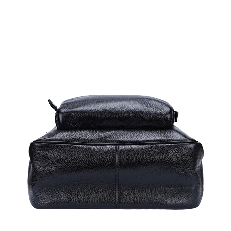 حقيبة ظهر نسائية متعددة الاستخدامات وعصرية من كوتش