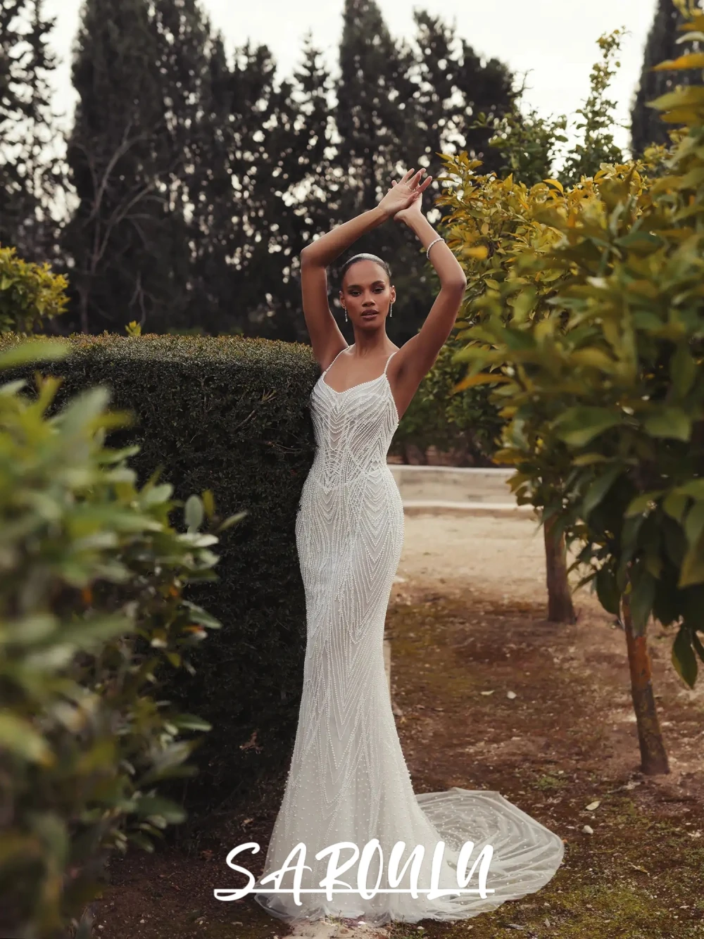 

Stunning Handmade Pearls Wedding Dress Customized Luxury Mermaid Low Back Bridal Gown Sheer Tulle Glamorous Bride Wear