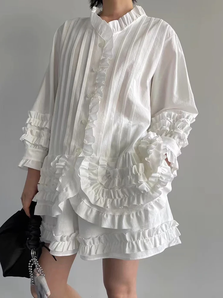 

SuperAen Fungus Edge Pleated Design Shirt Women's Spring New High-waisted Wide-leg Shorts Two-piece Set