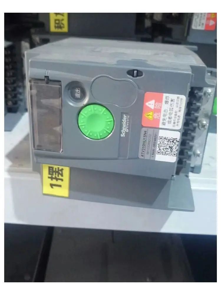 Second-hand  ATV310HU22N4   inverter    test  OK     Fast Shipping