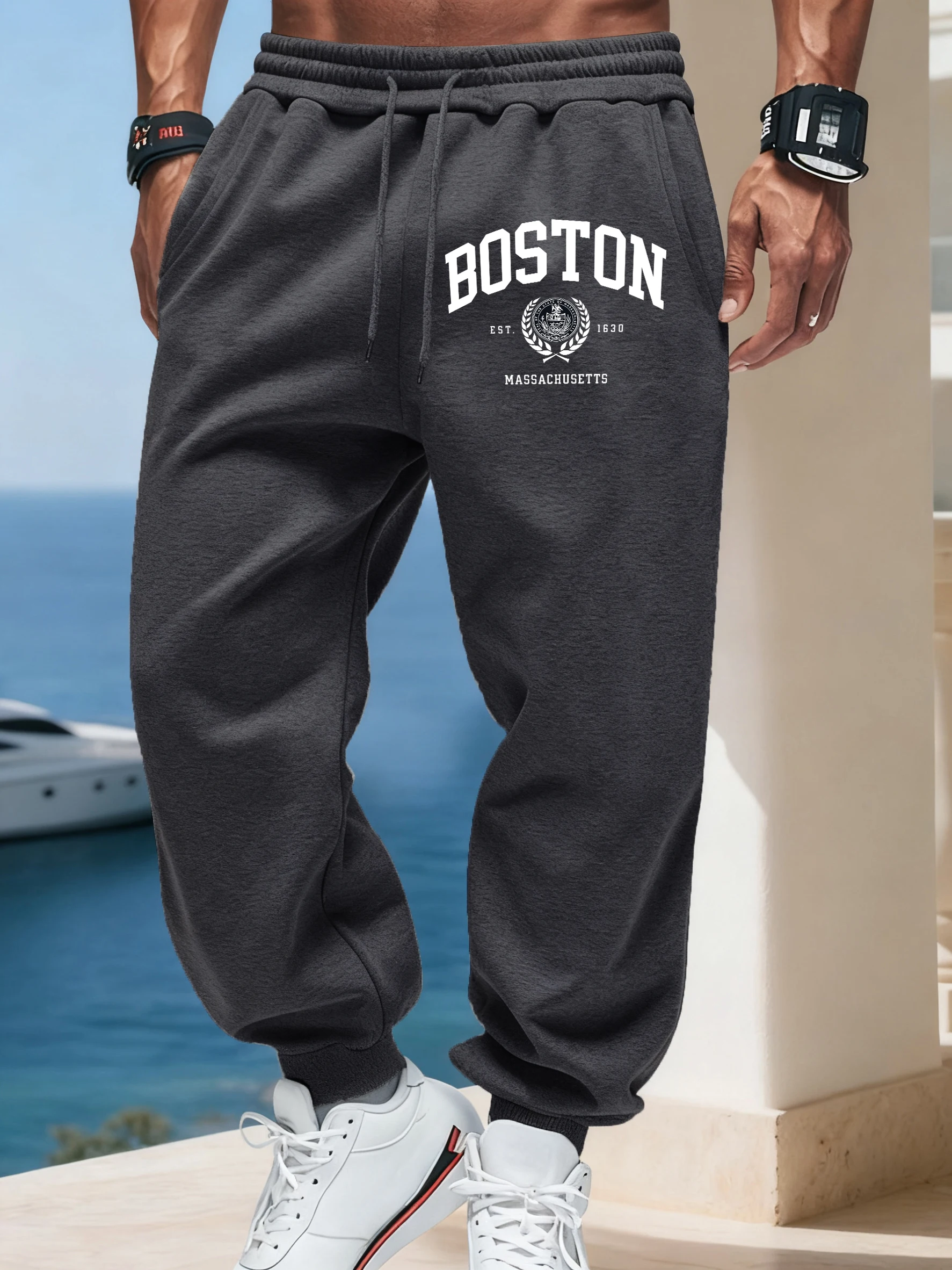 

Boston Est 1630 Letter Print Men Fleece Pocket Trousers Autumn Versatile Sweatpants Street Basic Britches Warm Casual Sportpants