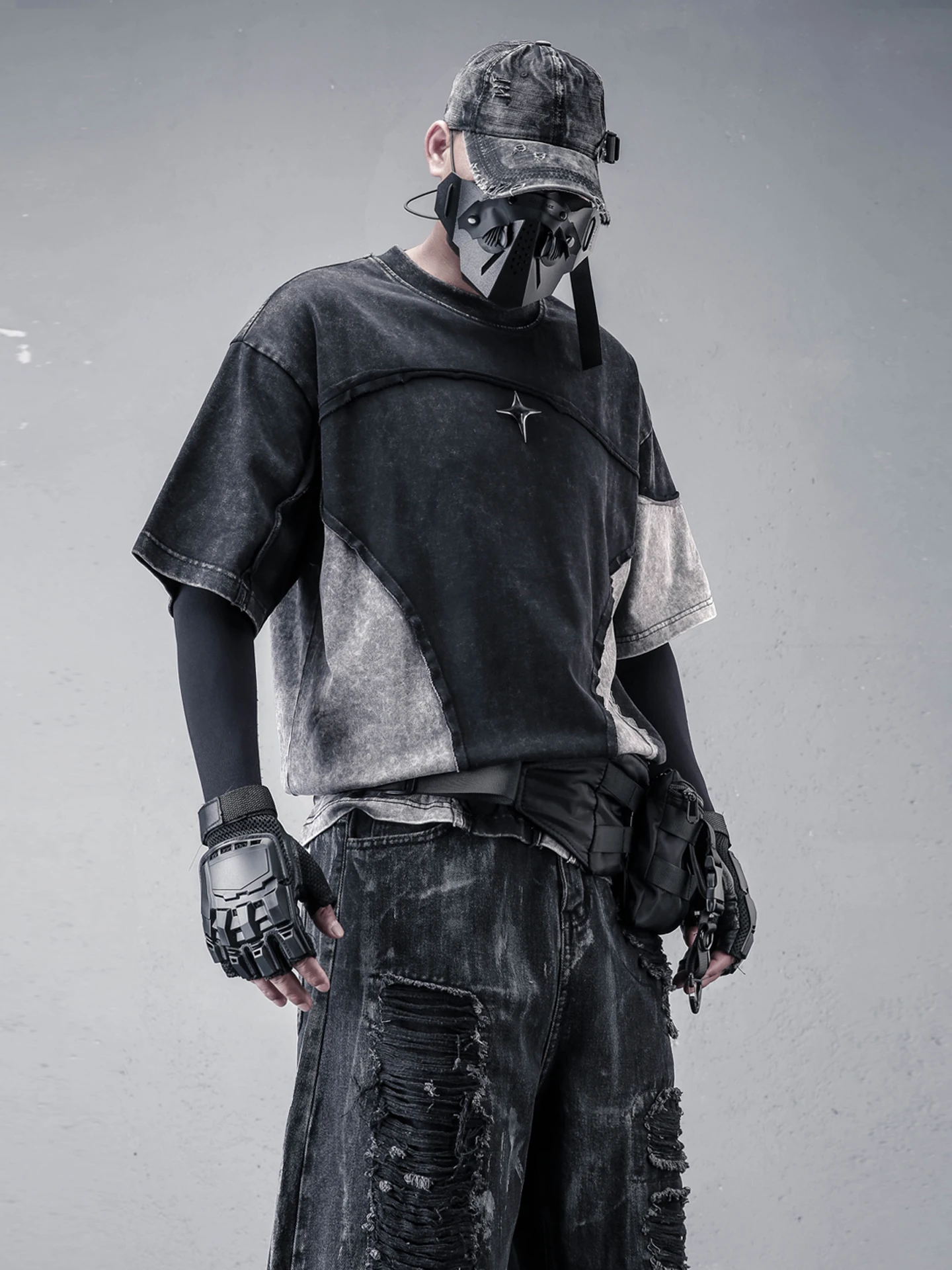 Retro American Apocalyptic Style Spliced Short Sleeve T-Shirt Men Summer High Street Loose Fit Metal Buckle Trendy Top