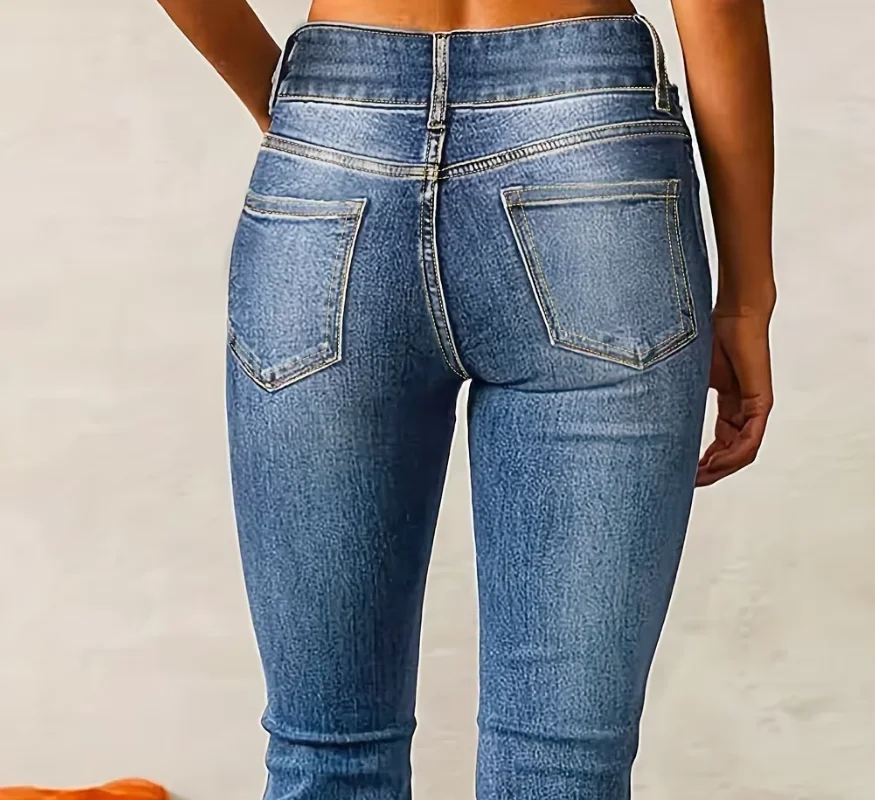 Jeans Flare Pant Women Denim Long Pants Bodycon Casual Y2k Elegant Vintage Button Pocket Straight Trousers Zipper Streetwear