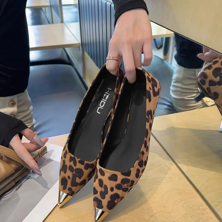 Fashionable Versatile Metal Toe Slim Heel Pointed Toe Elegance High Heels Single Shoes Spring Autumn New Design Unique Sensation