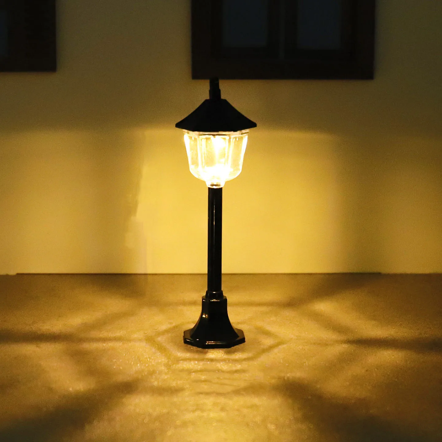 Dollhouse Mini Street Lamp Model Accessory