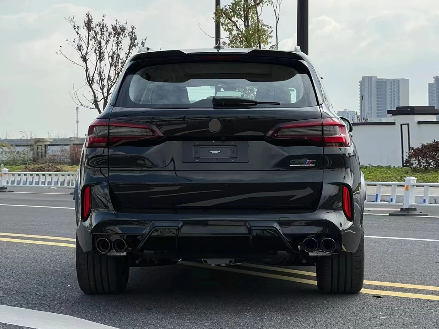 Flying Wing Suitable For  X5 G05 2019-2022 To X5M Car Body Kit With Car Bumpere Rear Bumper Assembly Grille Side Skirts With
